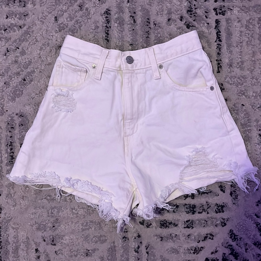 white distressed levi high waisted mom shorts